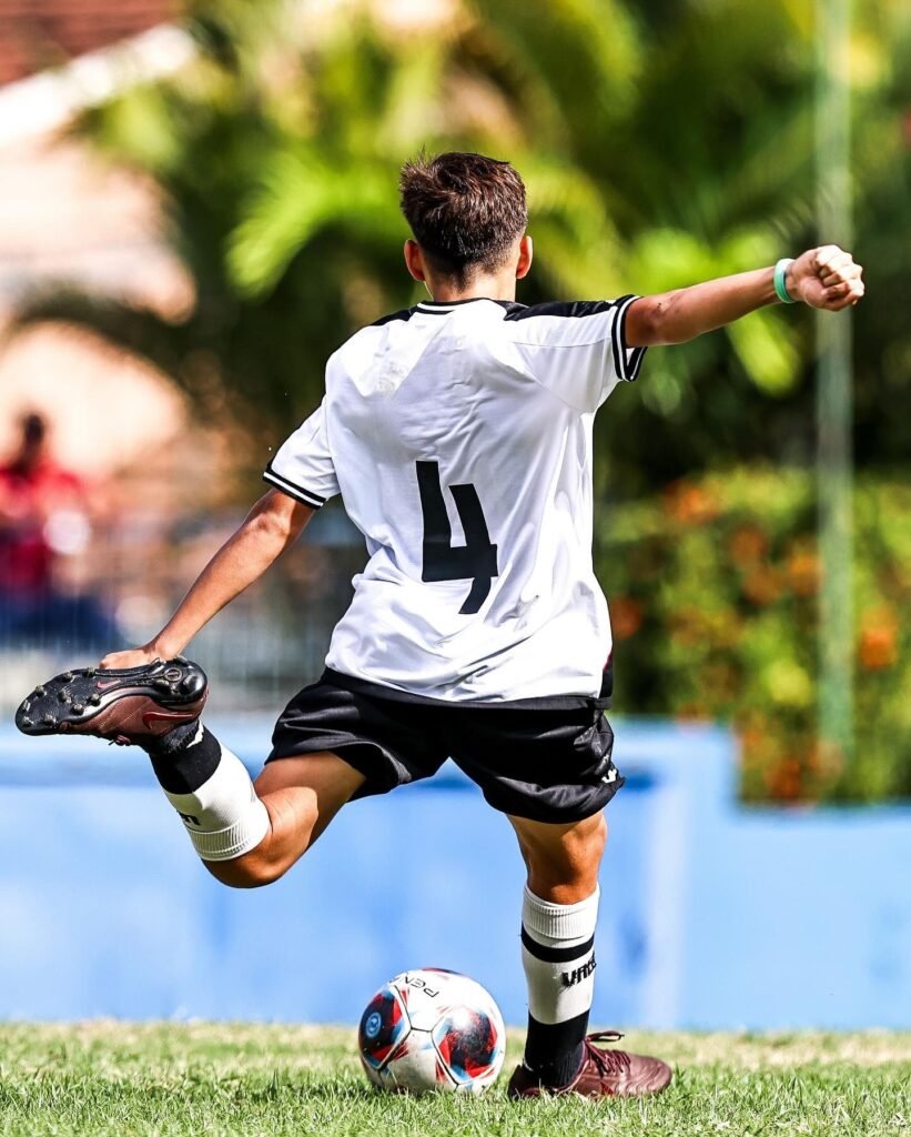 A8FB44E6-A6B3-48EB-B2C0-ACC10C88F337 2