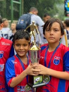 Lucas frota Futebol de base