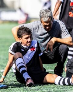 lucas frota Vasco Base