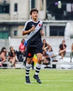 Lucas Frota - Futebol de base - Vasco base Forte