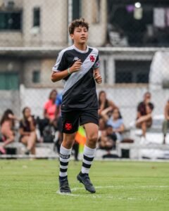 Lucas Frota - Futebol de base - Vasco base Forte