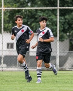 Lucas Frota - Futebol de base - Vasco base Forte