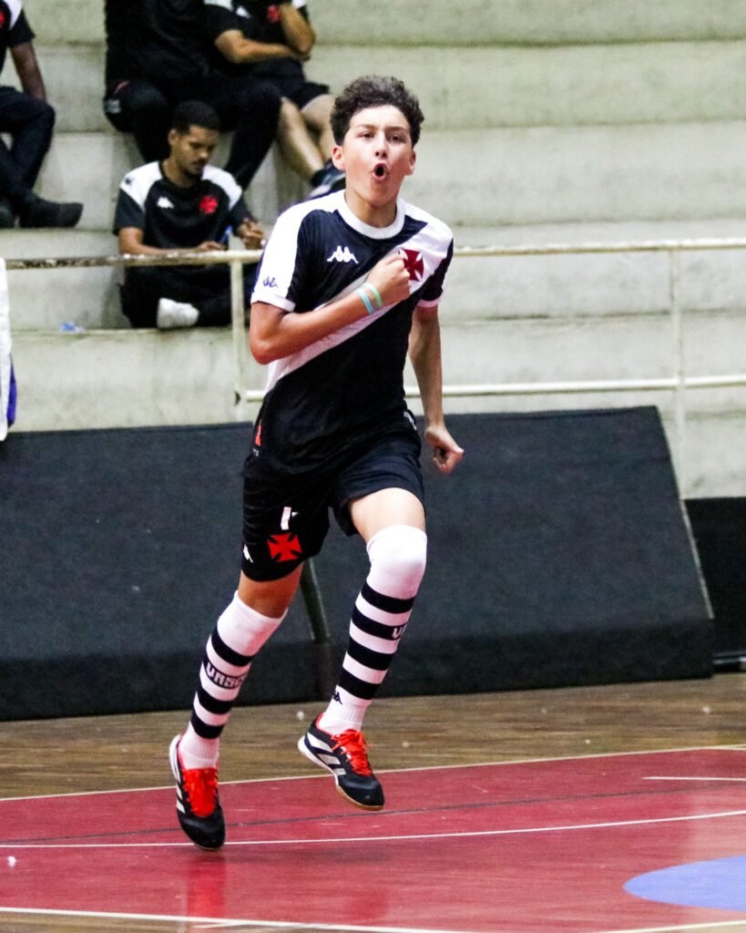 Lucas Frota - Oitavas Futsal Lucas Frota - Oitavas Futsal Vasco 6x2 Xerem